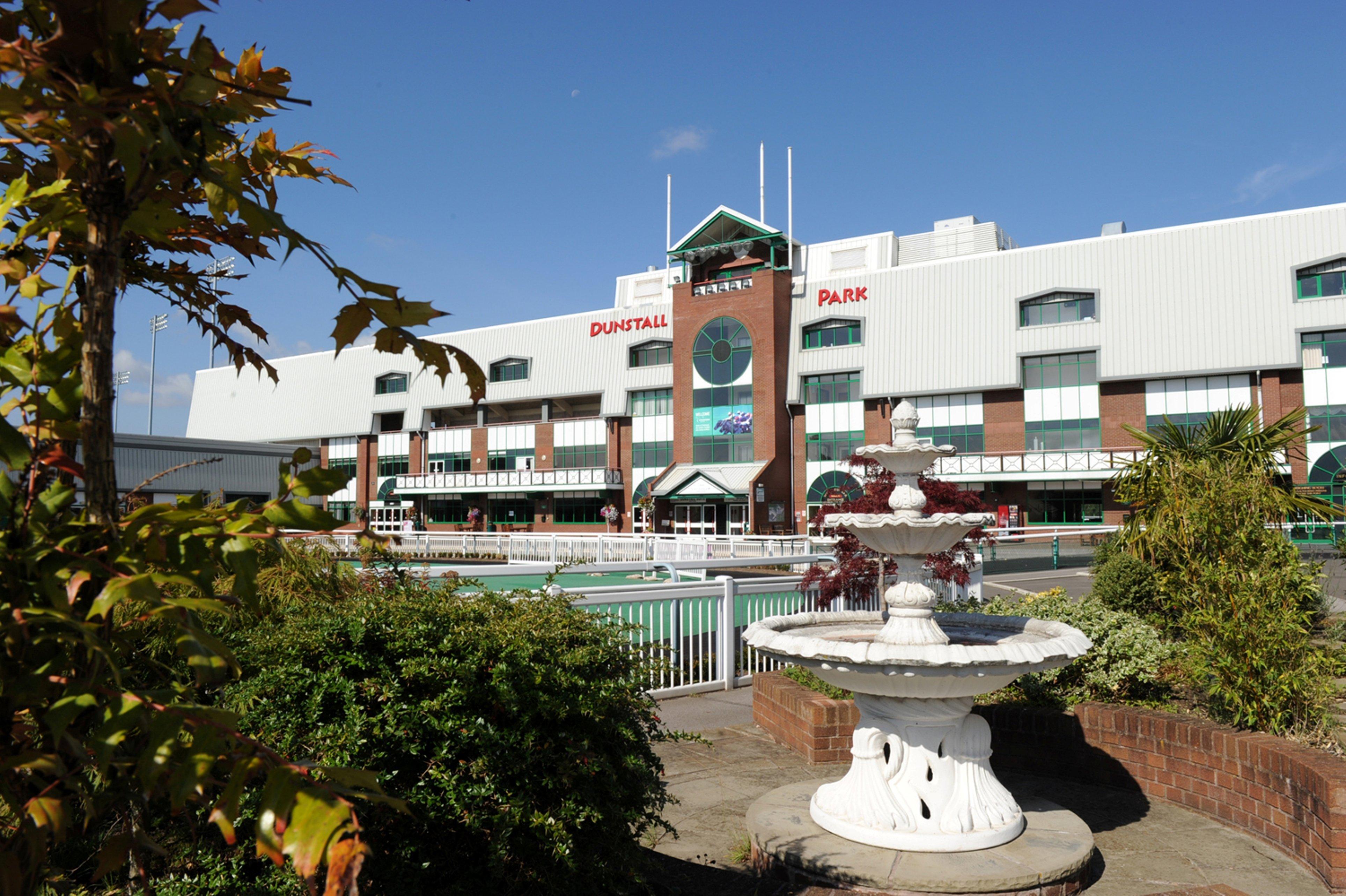 Holiday Inn Wolverhampton - Racecourse By Ihg Eksteriør billede